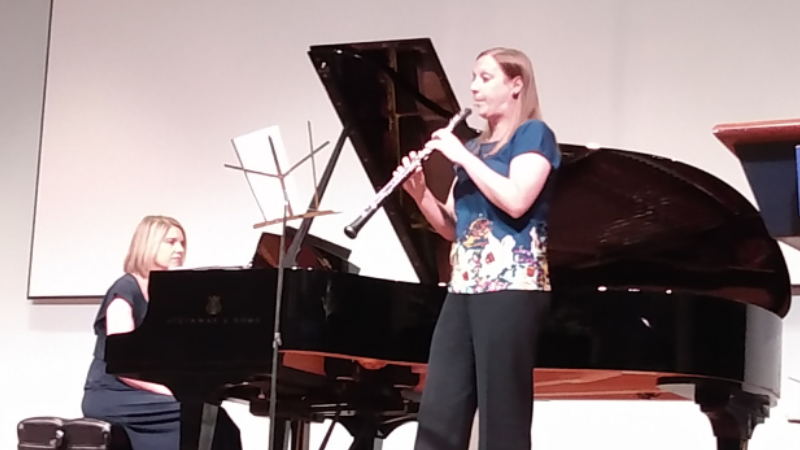 Pianist Elizabeth Pridgen and oboist Emily Brebach perform "Song and Double" by Charles Knox. (credit: Mark Gresham)