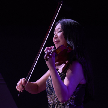 Helen Hwaya Kim, performing John Corigliano's "Violin Sonata" in Friday's Atlanta Chamber Players concert. (credit: Chris Helton")