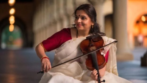 Hindustani violinist Kala Ramnath (kalaramnath.com)
