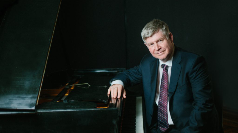 Ian Hobson concludes five-year Schumann project in New York recital