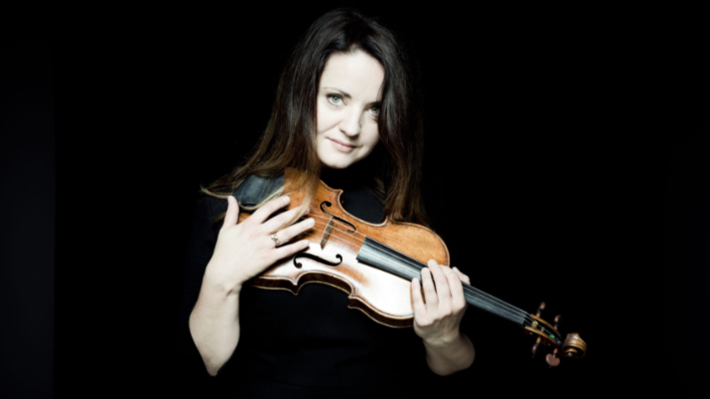 Valčuha returns to ignite Houston Symphony in Britten, Shostakovich