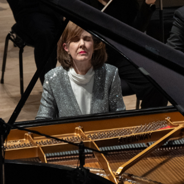 Pianist Anne-Marie McDermott performs Beethoven’s ‘Piano Concerto No. 5’ with conductor Carlos Miguel Prieto, and the North Carolina Symphony. (courtesy of NCS)