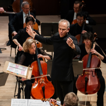 Carlos Miguel Prieto leads the NC Symphony, NC Master Chorale, and soloists in Rautavaara’s "Symphony No. 7, “Angel of Light.” (Courtesy of MCS)