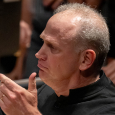 Carlos Miguel Prieto  (credit: John Hansen)