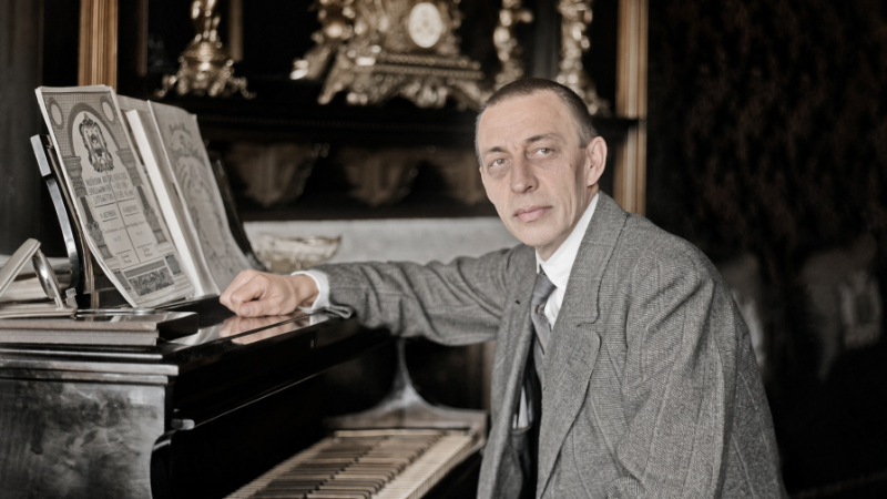 Houston Symphony dives deep into Rachmaninoff’s darker side for season opener